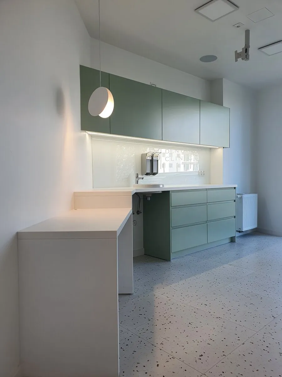 Meble profesjonalne - zdjęcie 1