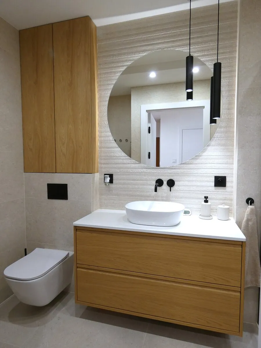 Zabudowy łazienkowe