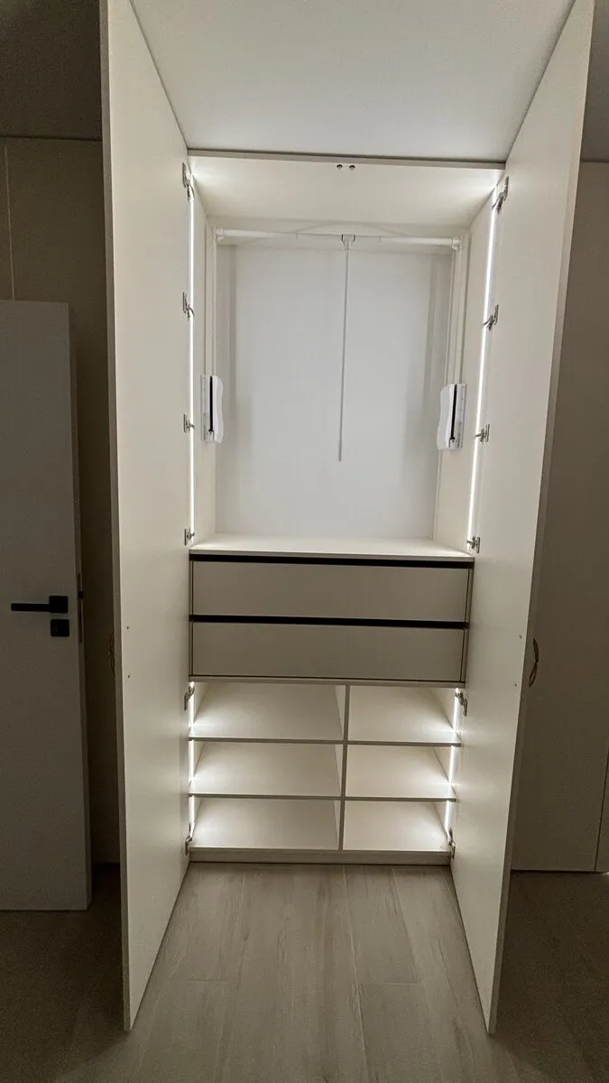 Szafy i garderoby - zdjęcie 4